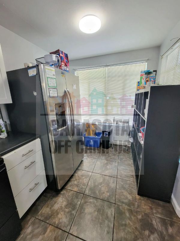 1268 21st St #1 - Photo 5 of 12