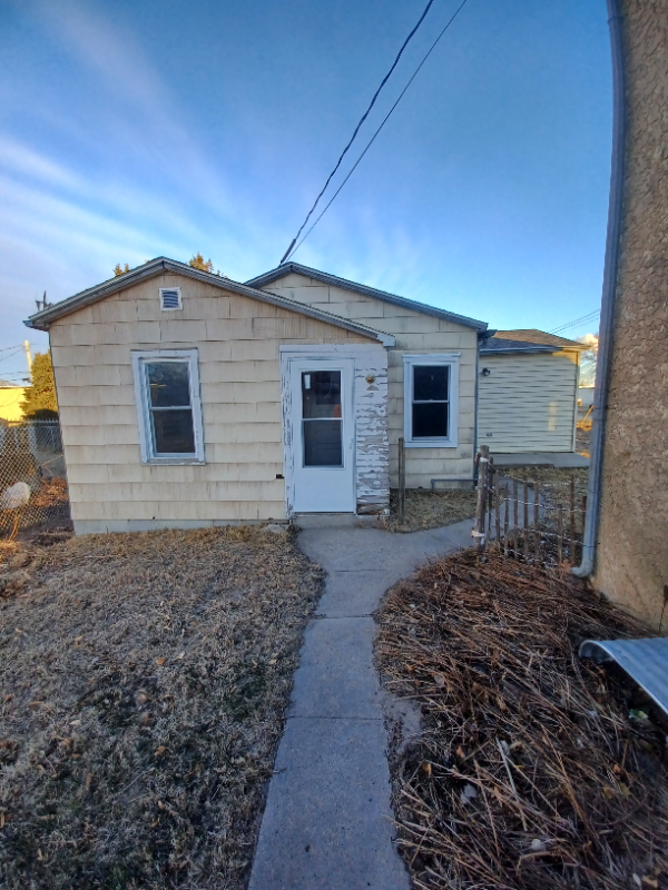 S 1st St - Photo 5 of 8