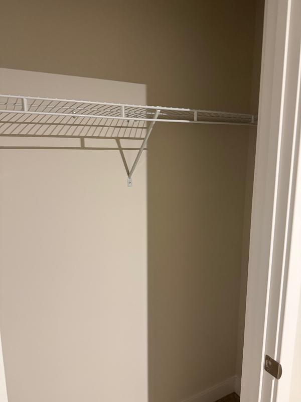 18423 Centennial Cir - Photo 7 of 13