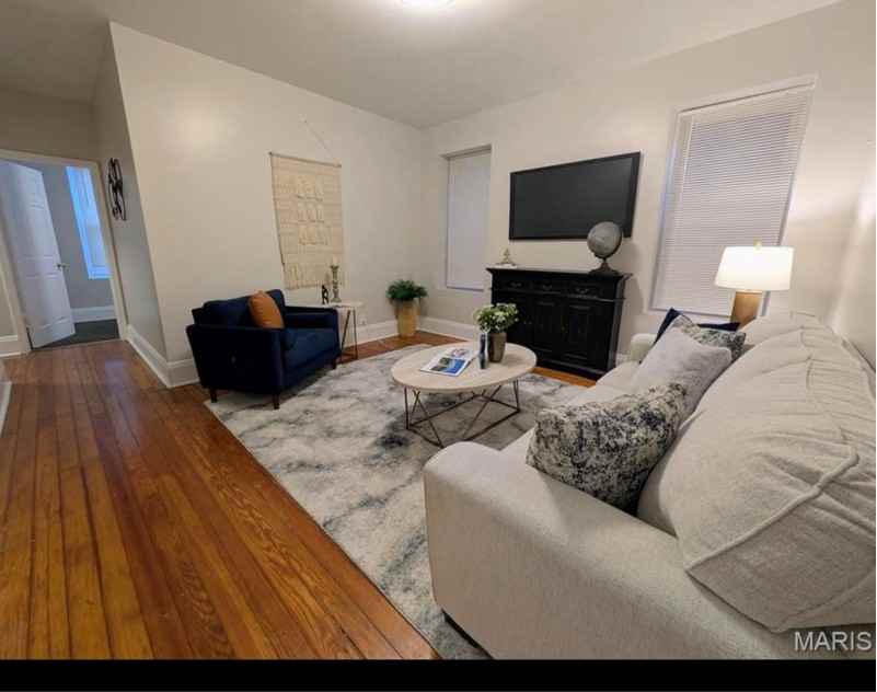 3418 Hartford St #2F - Photo 6 of 12