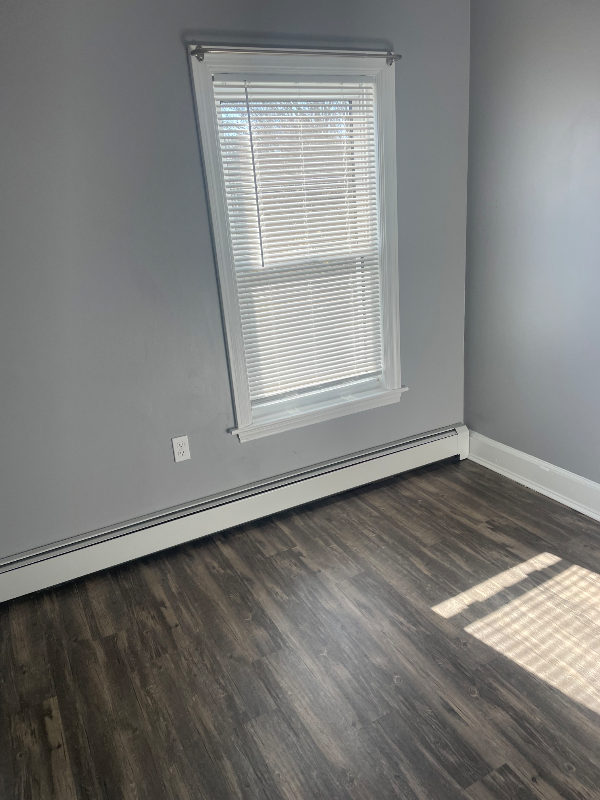 118 Main St - Photo 5 of 7