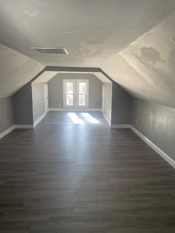 118 Main St - Photo 6 of 7