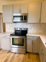 607 N Oxford St - Photo 1 of 1