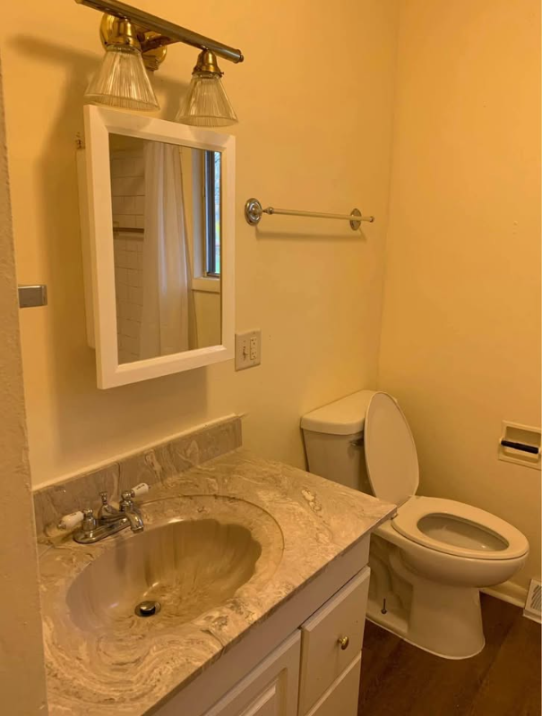 2617 Hess Ave - Photo 3 of 7