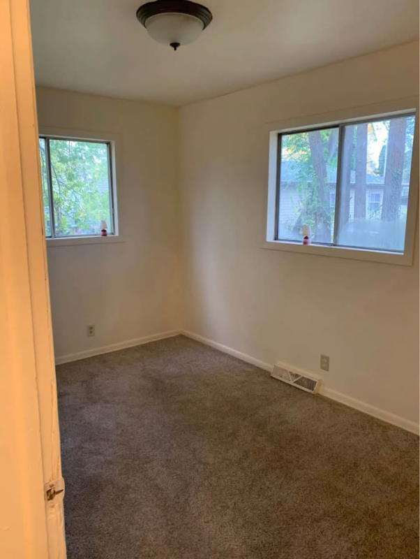 2617 Hess Ave - Photo 6 of 7