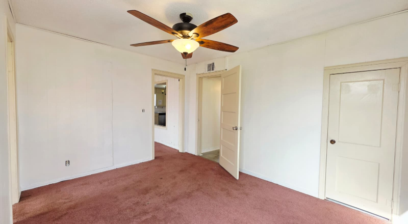 2001 Old Ballinger Hwy - Photo 4 of 6