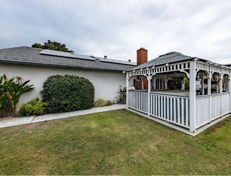 3154 Valaria Dr - Photo 4 of 8