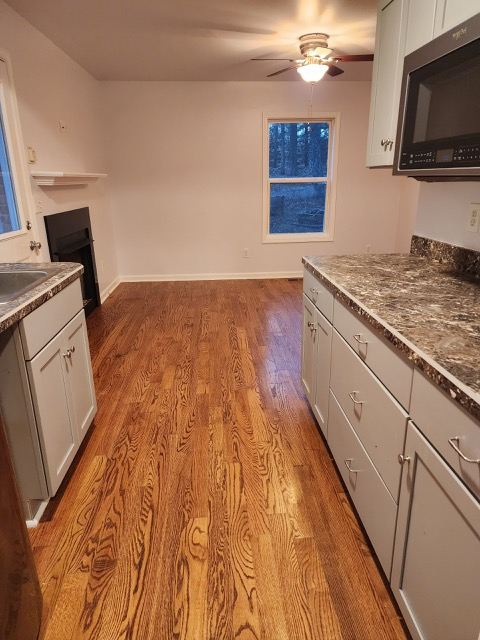 7106 Grammar Dr - Photo 2 of 14