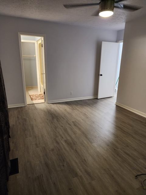 7106 Grammar Dr - Photo 3 of 14