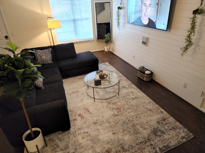 4468 Highwood Park Dr - Photo 4 of 8