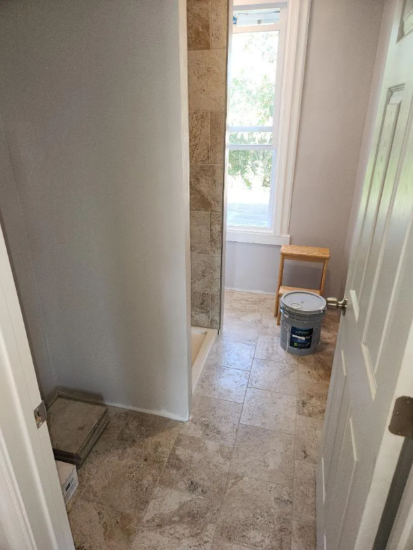 6 W 6th St #2 - Photo 5 of 8