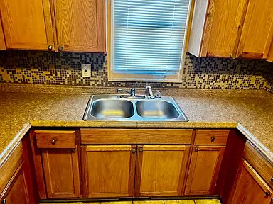 2621 Davison Rd - Photo 2 of 18