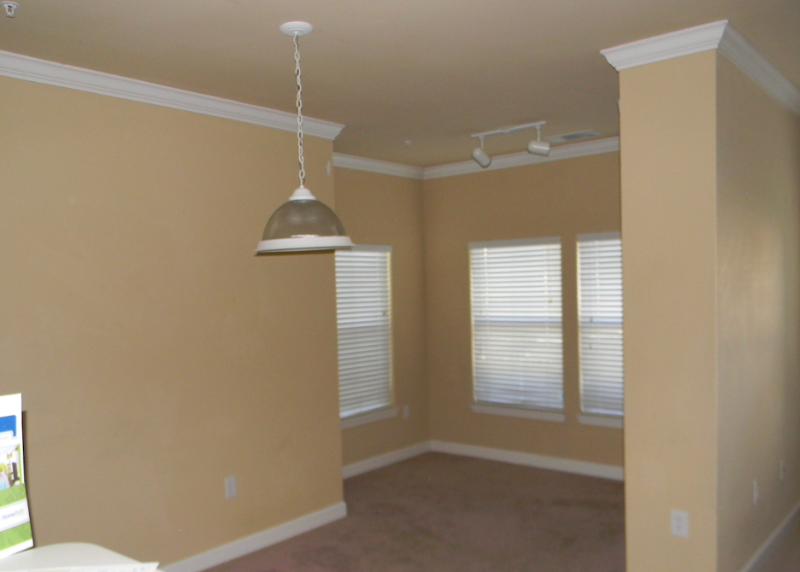 18155 Bridle Club Dr - Photo 4 of 8