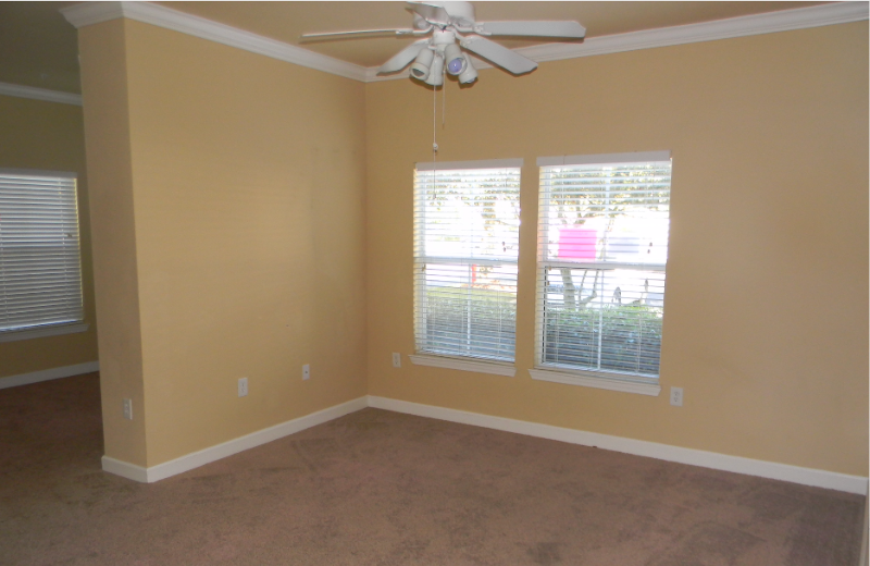 18155 Bridle Club Dr - Photo 5 of 8