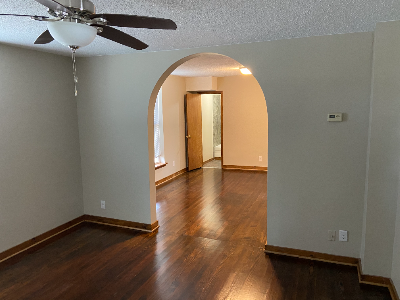 103 S 4th St - Photo 4 of 16