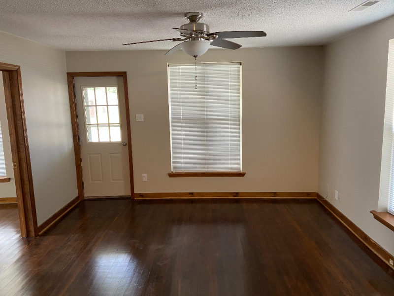 103 S 4th St - Photo 6 of 16