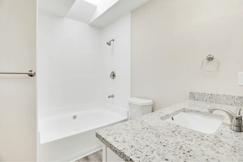 5576 Pennybrook Ct - Photo 6 of 12