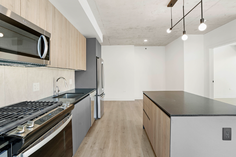 254 W Polk St - Photo 5 of 19