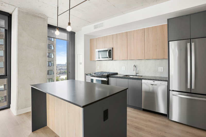 254 W Polk St - Photo 6 of 19