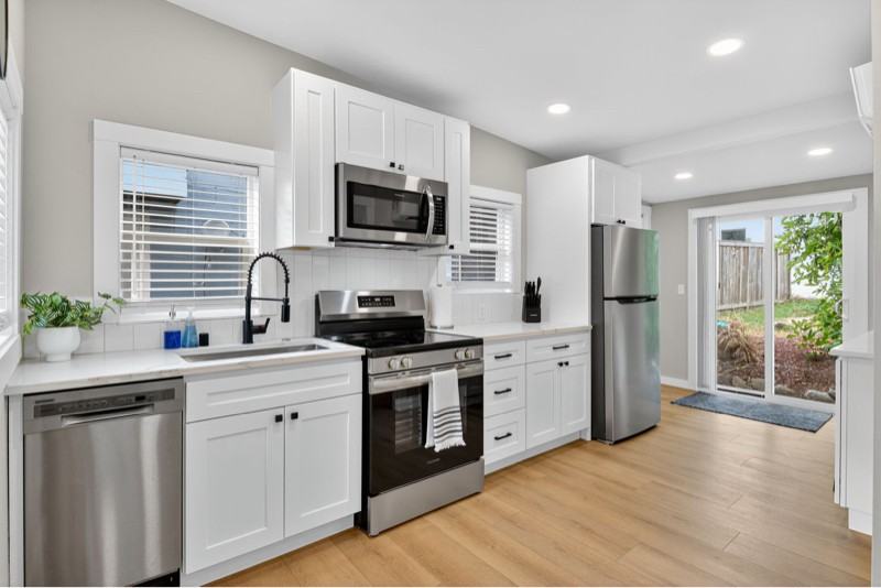 8140 9th Ave Sw - Photo 7 of 31