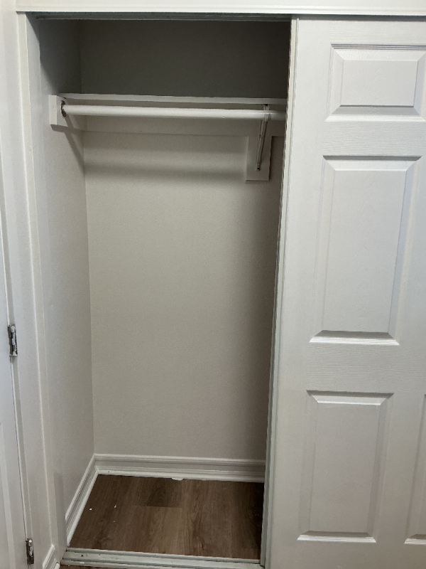 324 E Broadway #E - Photo 6 of 12