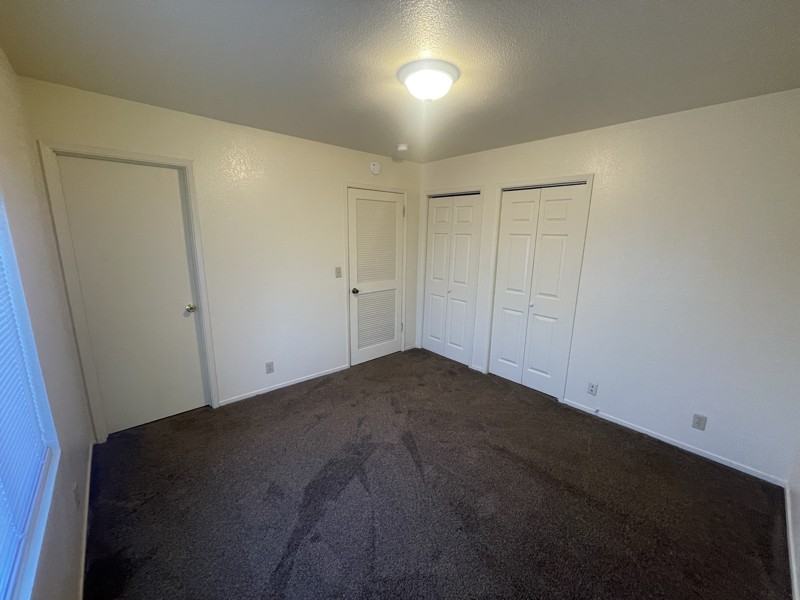 132 Frisbie St - Photo 7 of 8