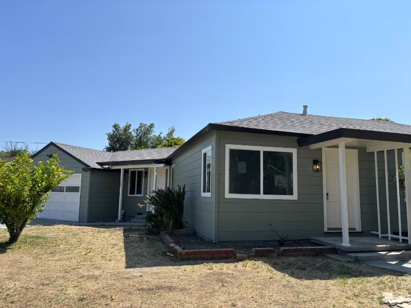 1301 Alpine Ave - Photo 2 of 13