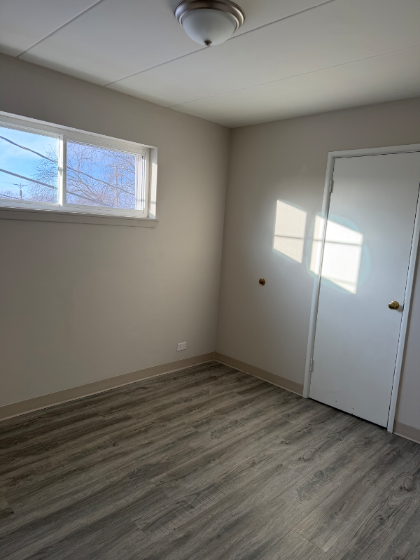 29W543 Batavia Rd #1 - Photo 3 of 7