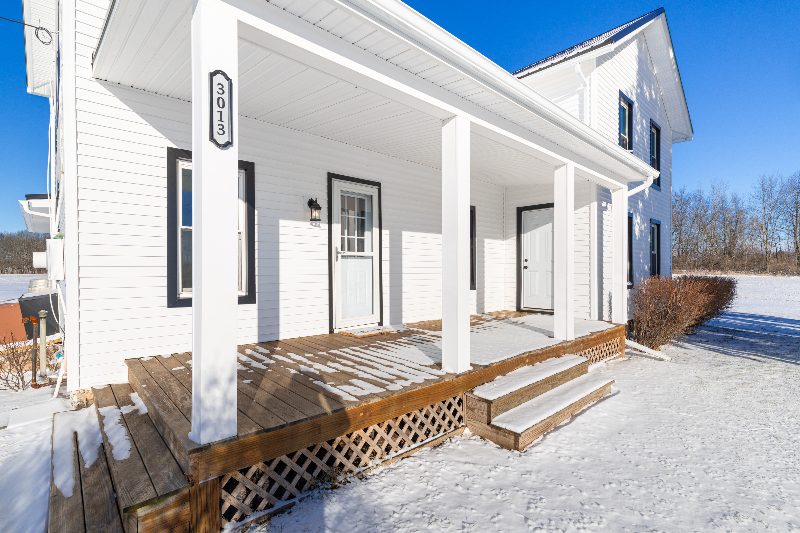 3013 Daansen Rd - Photo 3 of 20