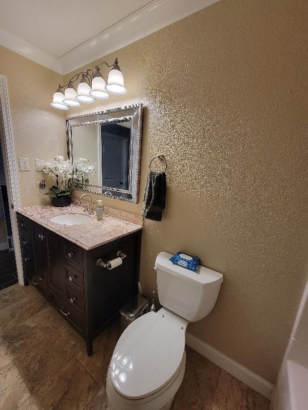 1806 8th St - Photo 4 of 11