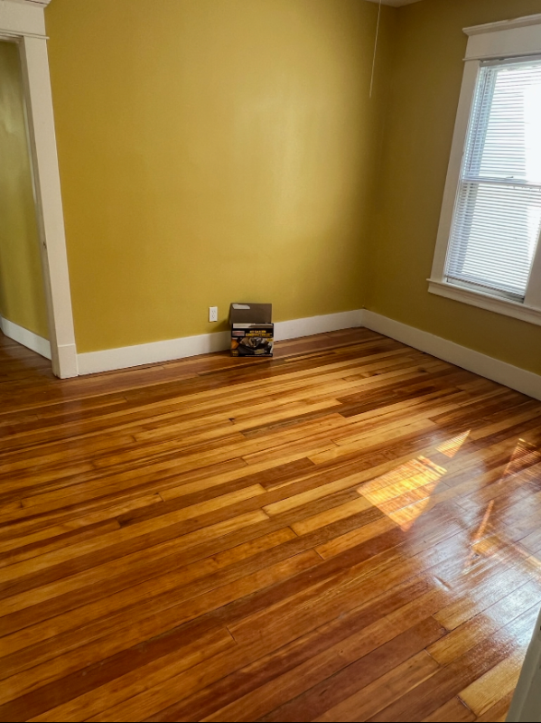 110 Dunmoreland St #1 - Photo 3 of 11