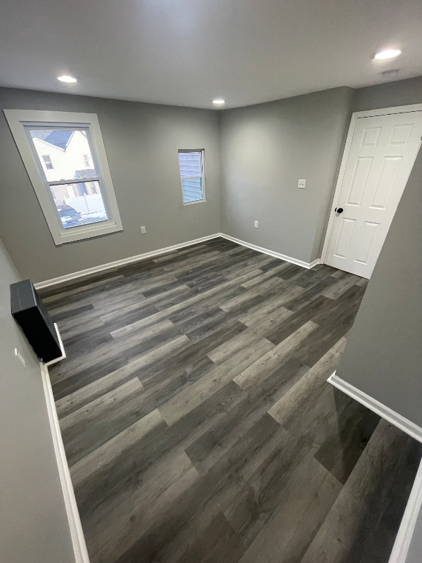 7 Grant St #2ndFL - Photo 7 of 11