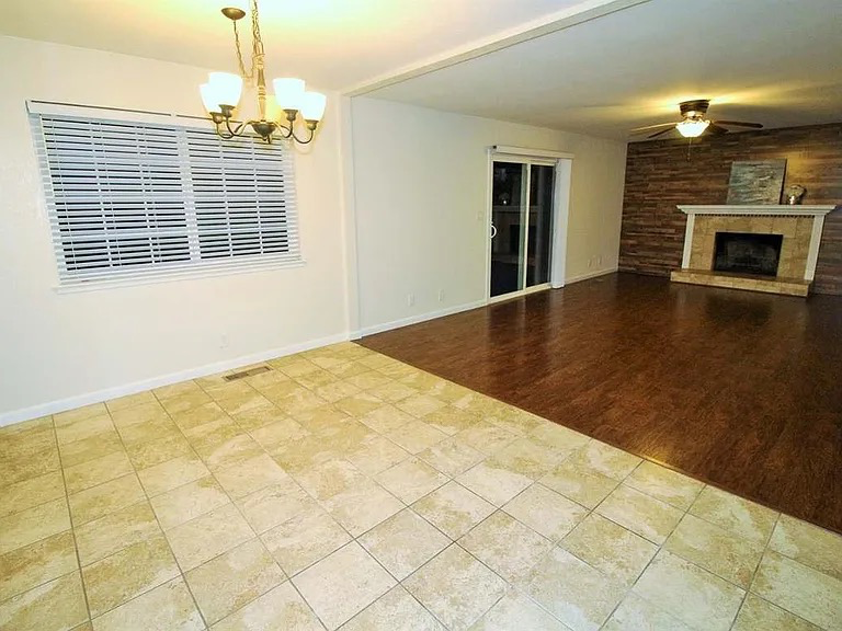 464 E Magill Ave - Photo 2 of 8