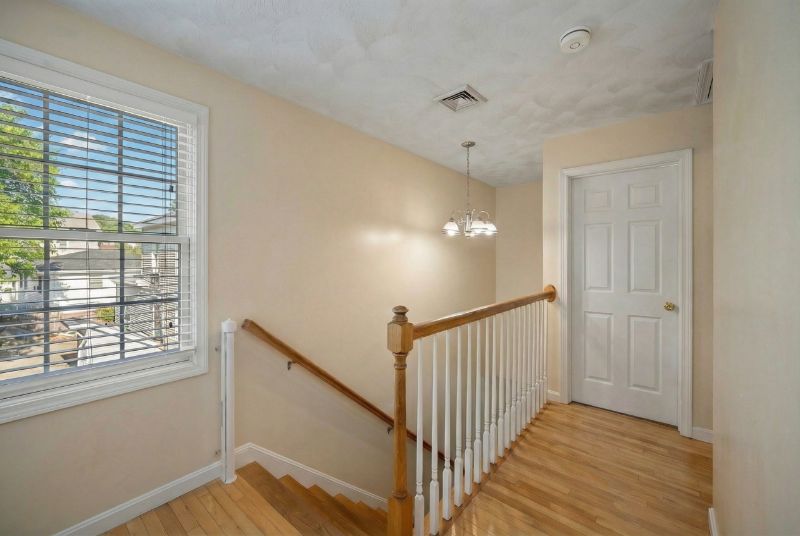 75 Hagan St - Photo 7 of 8