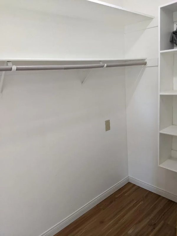 11501 Faye Ave - Photo 5 of 6