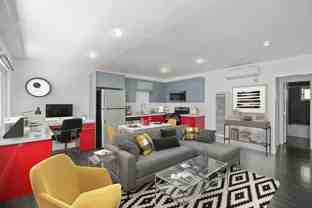 1321 W 36th Pl #2 - Photo 1 of 1