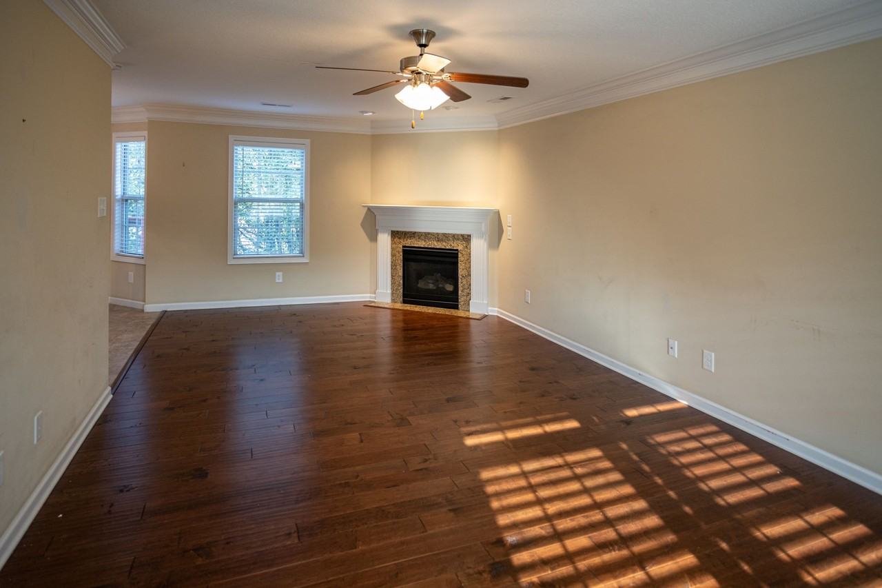 10722 Modesto Ln #NA - Photo 5 of 15