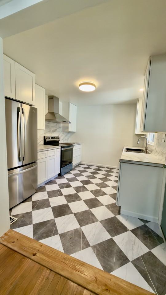 3413 Montlake Dr #NA - Photo 4 of 13