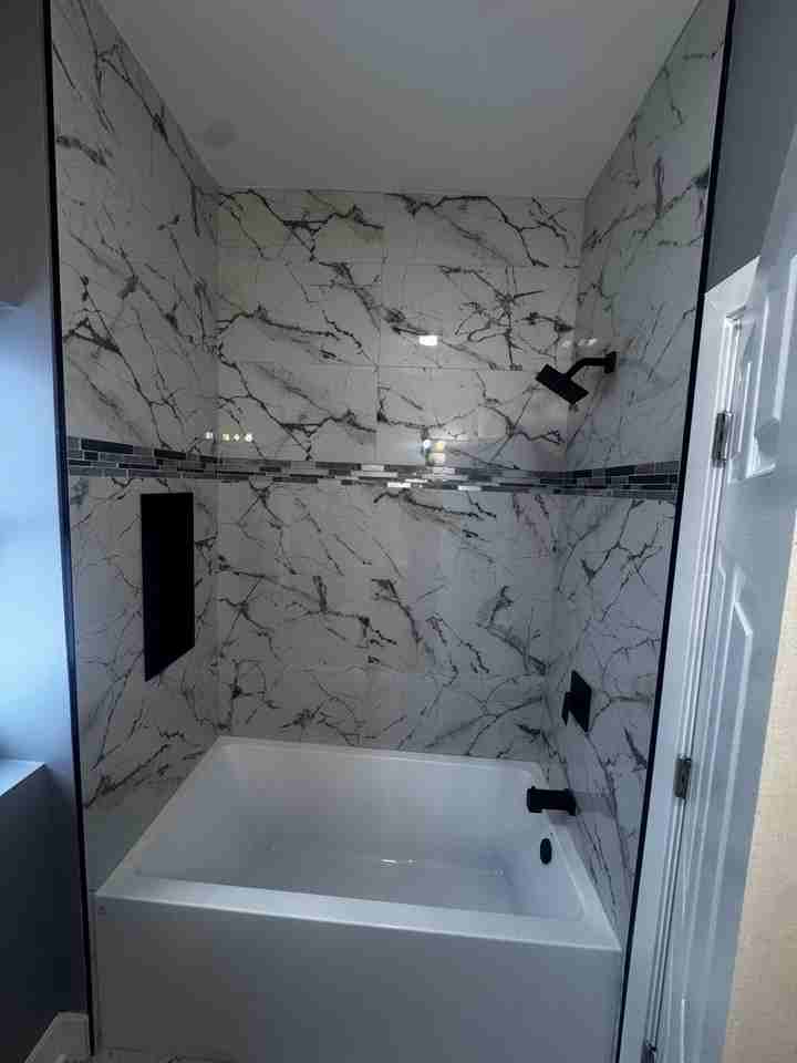 6726 S Emerald Ave #2 - Photo 4 of 7