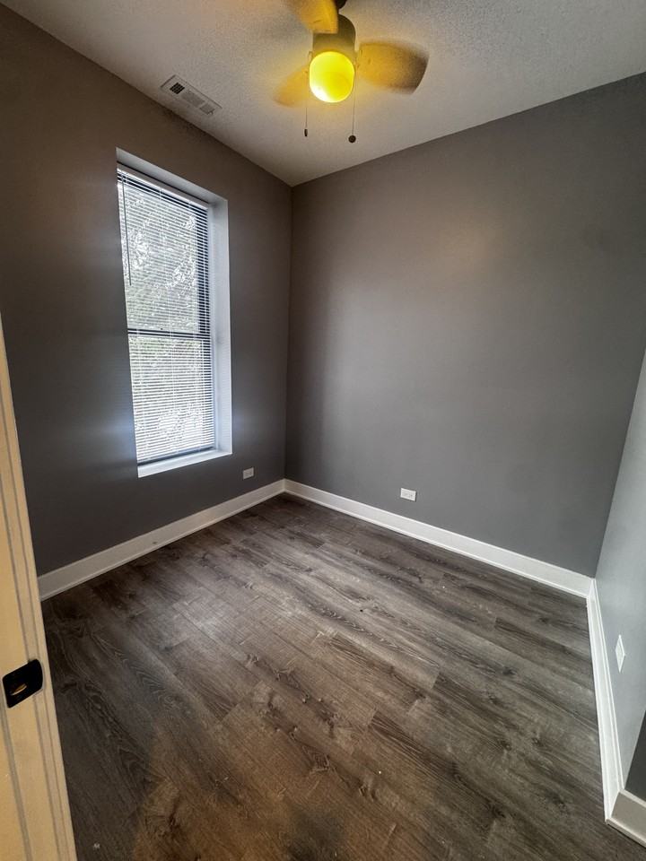 6726 S Emerald Ave #2 - Photo 7 of 7