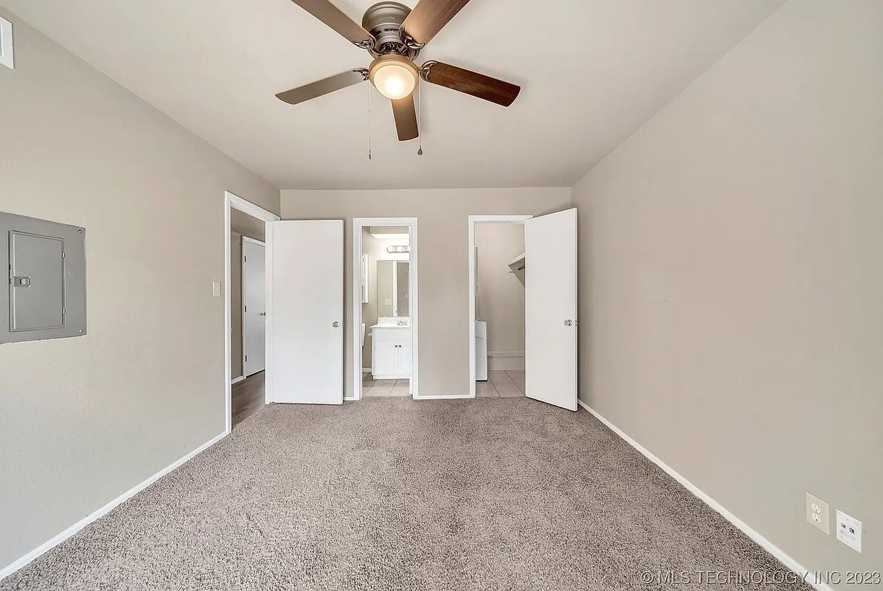 6806 S Toledo Ave #405 - Photo 3 of 16