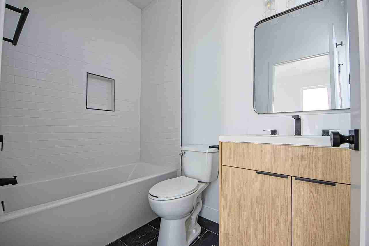 Odessa Ave #6401-1-2 - Photo 7 of 23