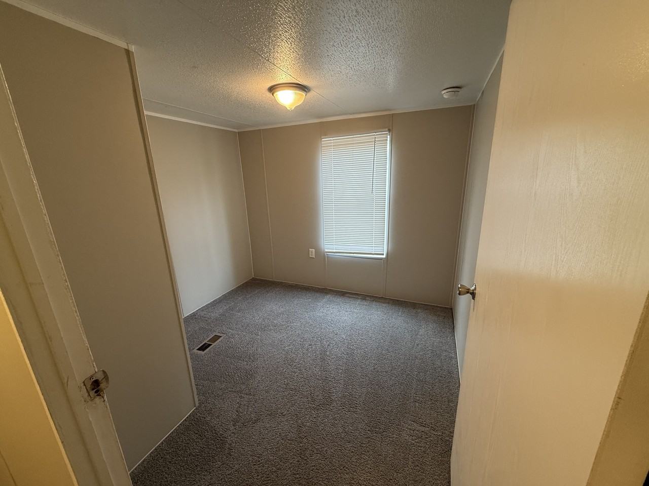 1406 Bartley Ct #NA - Photo 5 of 11