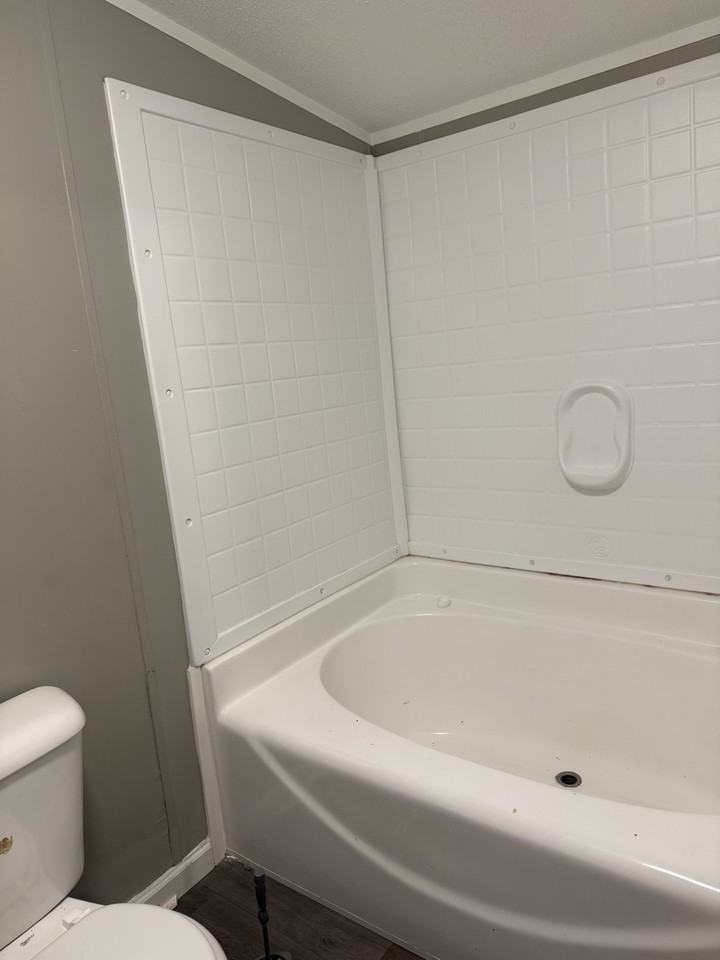 3131 S Oliver Dr #NA - Photo 2 of 9