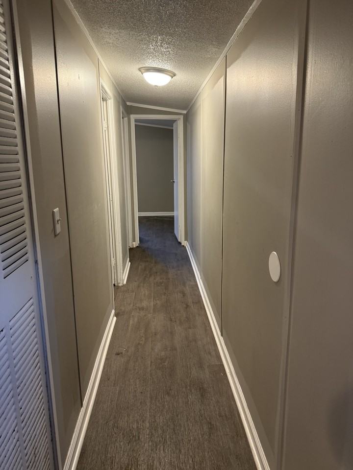 3131 S Oliver Dr #NA - Photo 5 of 9