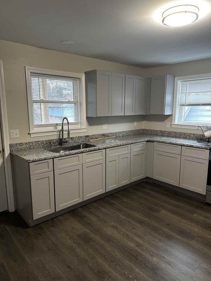 243 N Main St #2ndFL - Photo 2 of 10