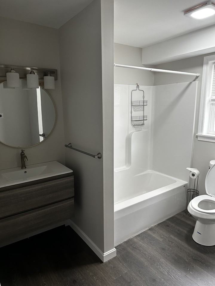 243 N Main St #2ndFL - Photo 3 of 10