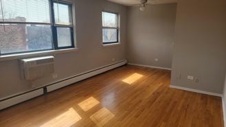 6725 N Sheridan Rd #A - Photo 1 of 1