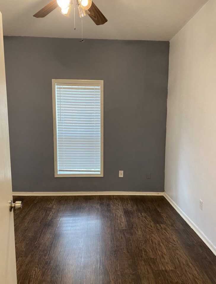 111 E Southland Ave #NA - Photo 4 of 9