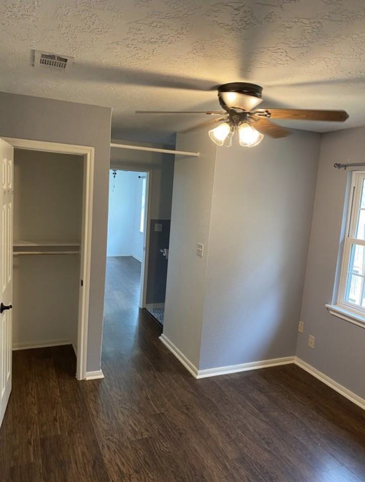 111 E Southland Ave #NA - Photo 6 of 9